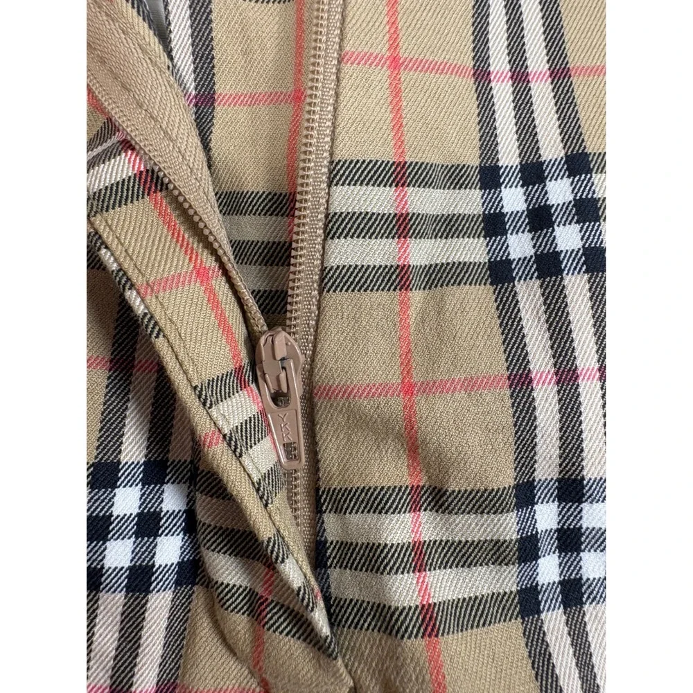 Vintage Burberry Golf Nova Check Shorts US 6 Tan Plaid High Rise Bermuda Cotton
